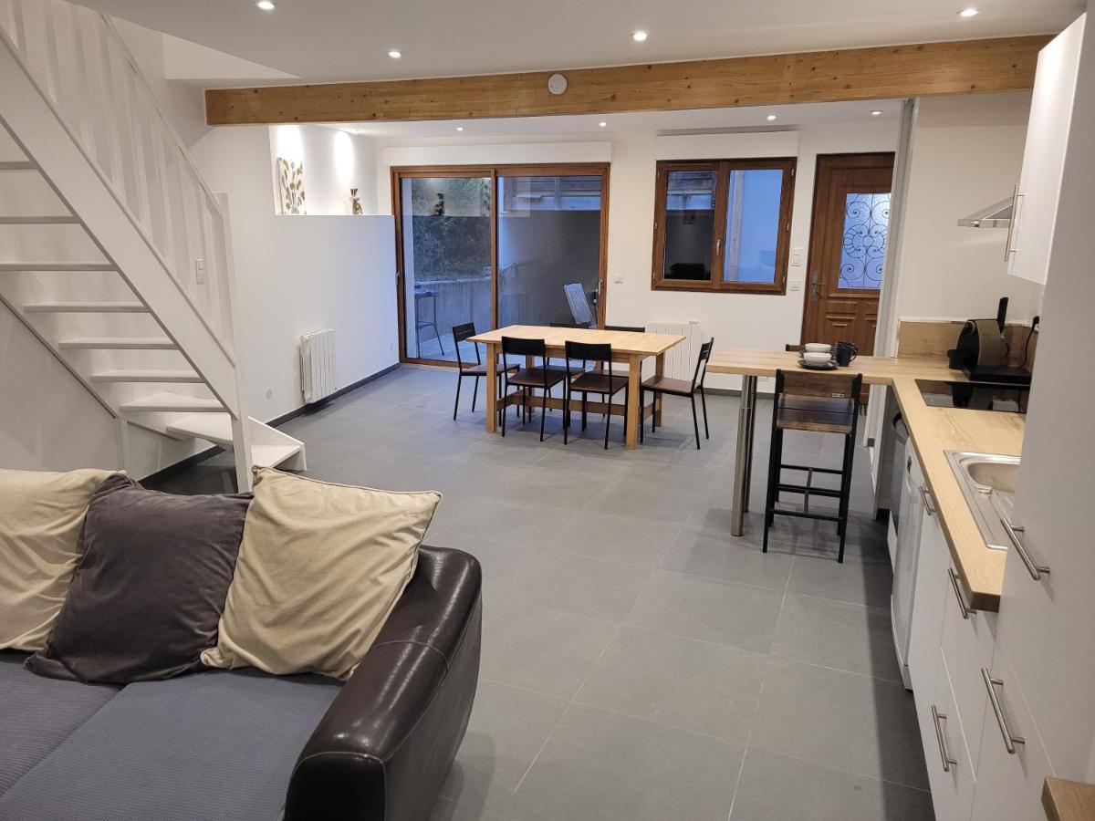 Les Maisons Bareyre - Grandes Maisons Avec Terrasse Saint-Sandoux Eksteriør bilde